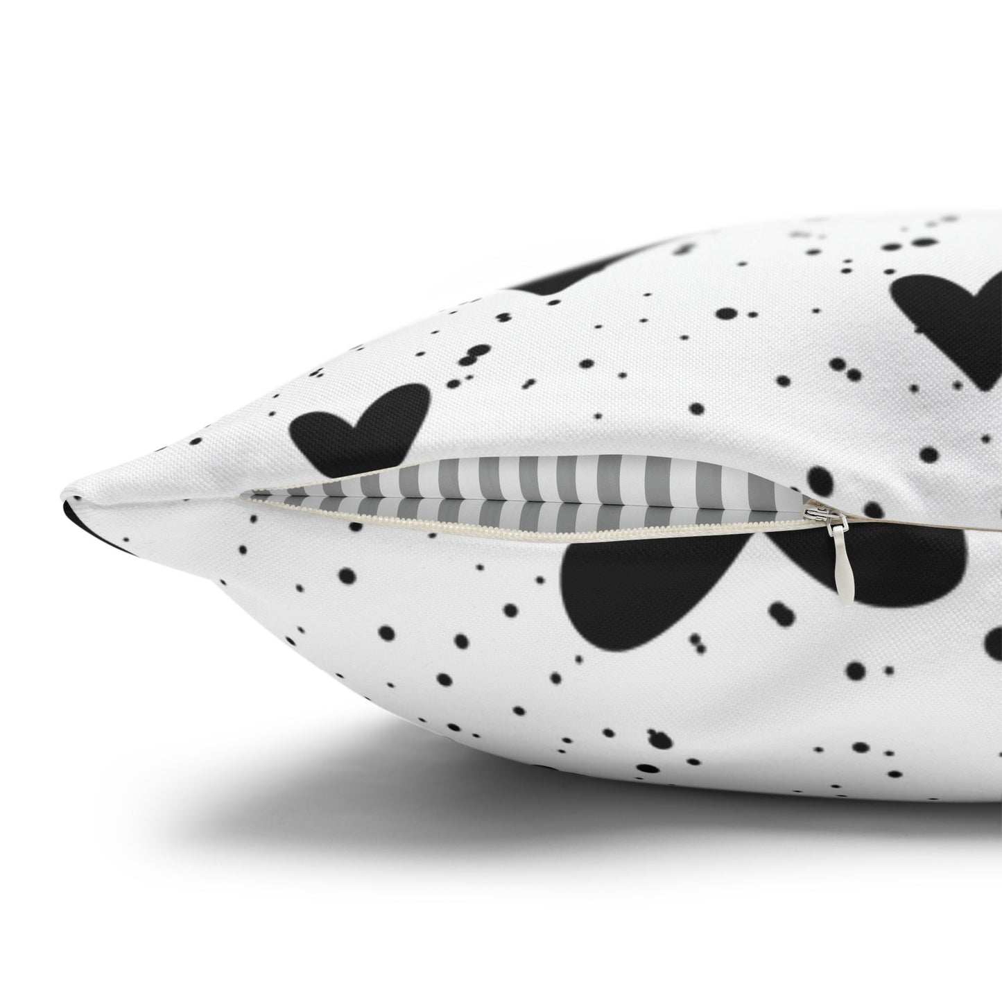Black Hearts - Halloween Pillow Cover