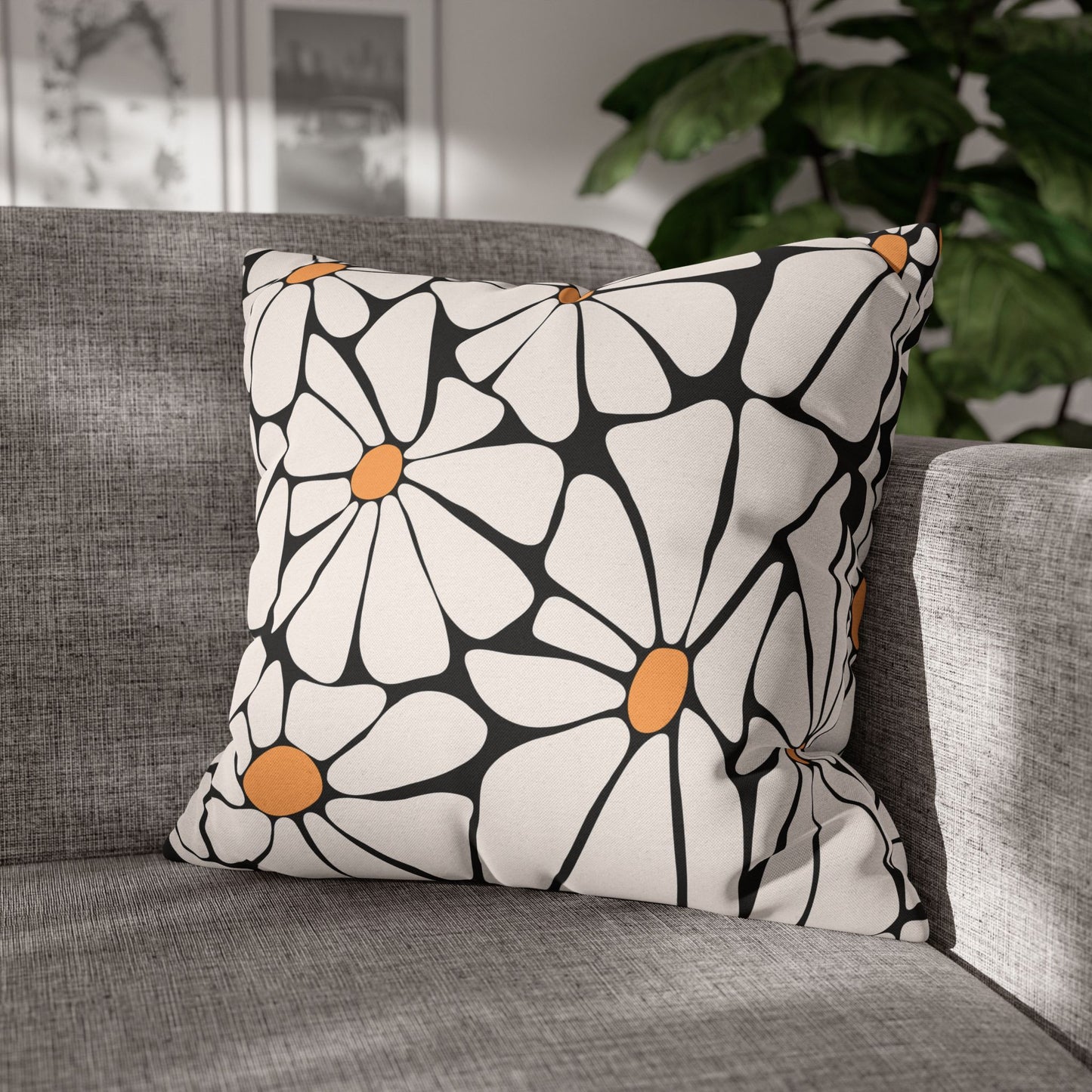 Daisy Dreams Pillow Cover - Black