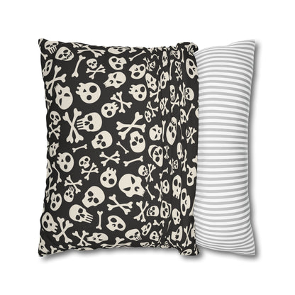 Skull & Crossbones - Halloween Pillow Cover