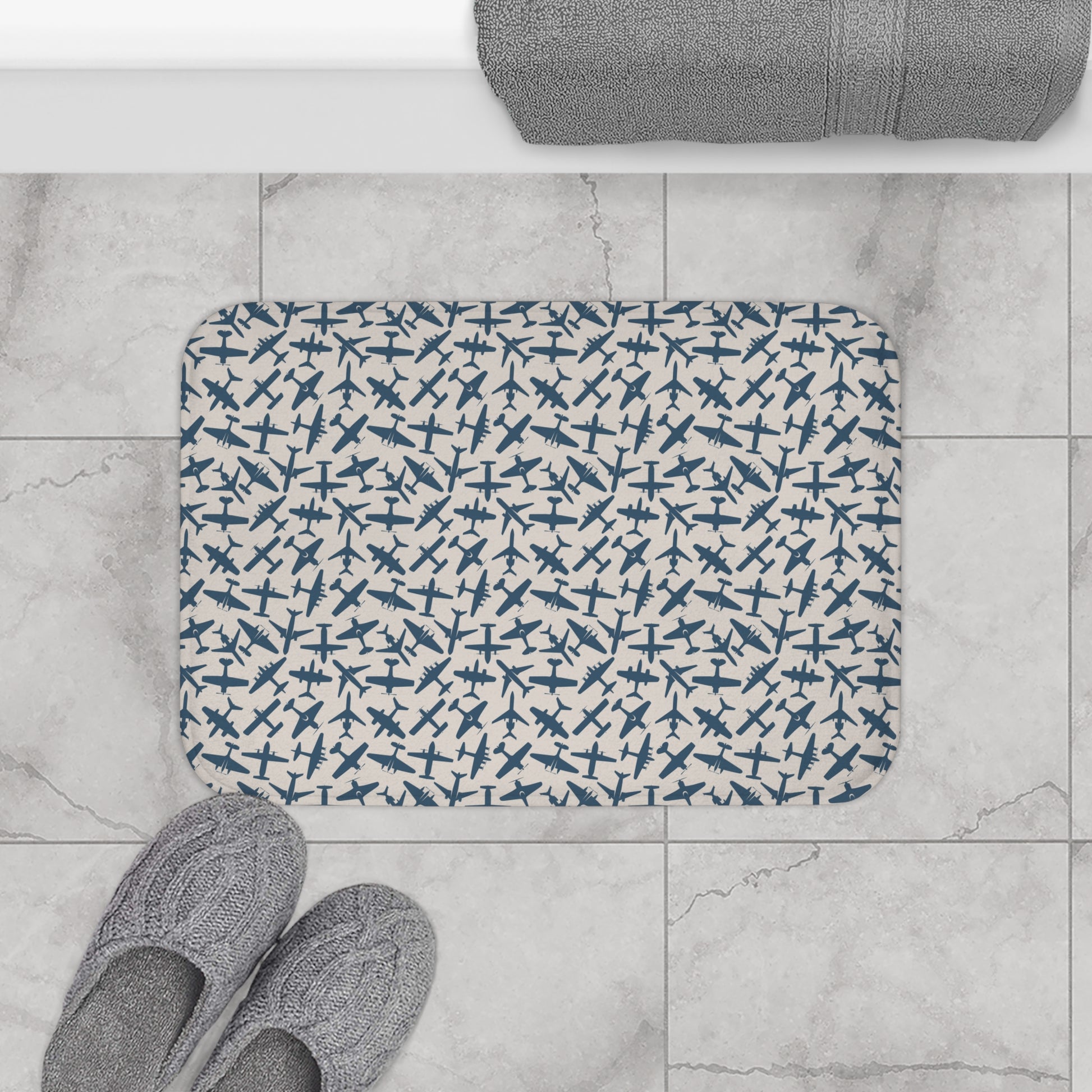 aviation merchandise, airplane patterned bath mat, reference pic 2