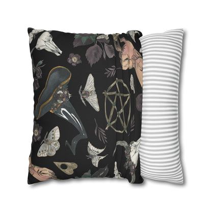 Witchy Things - Halloween Pillow Cover