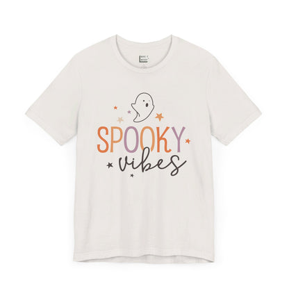 vintage white halloween t-shirt that says spooky vibes