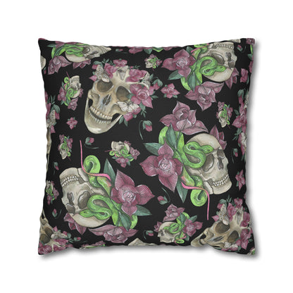 Sinister Skulls - Halloween Pillow Cover